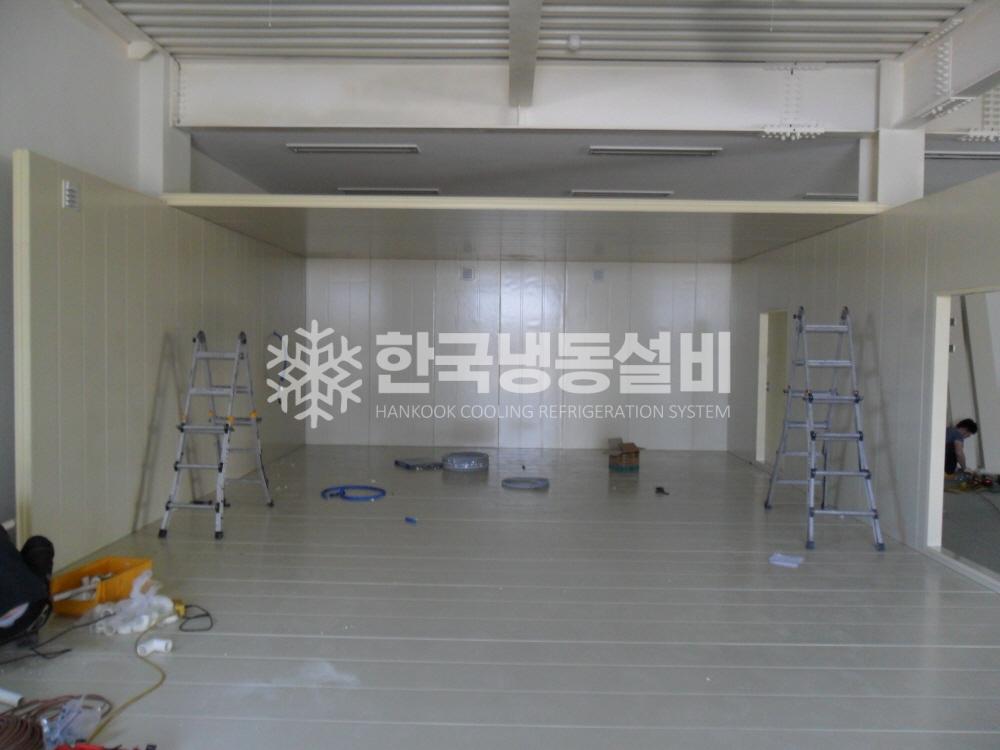 2000769928_vq02VF5X_8bc713905d0b3683b2b077f102f5baf4bd404f64.JPG 이미지크게보기